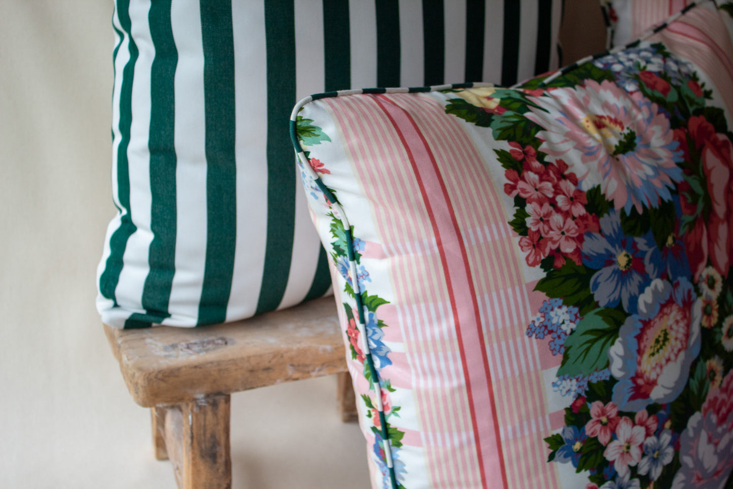 OUTDOOR GREEN STRIPE PILLOW